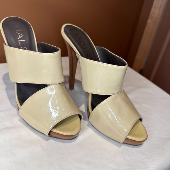 Vintage Halston Open Toed Shoe - Picture 10 of 10